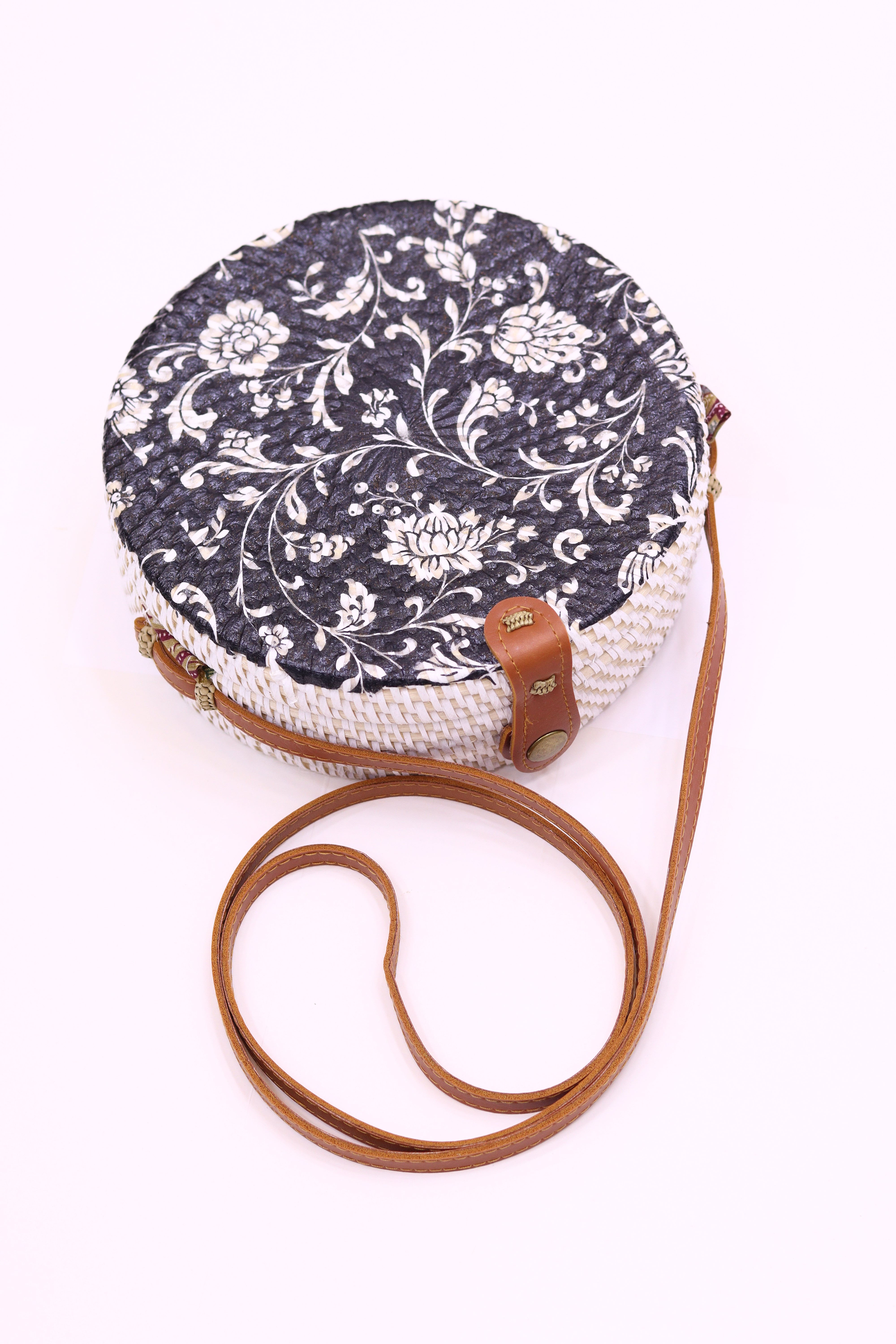 Handwoven Round Rattan Bag For Women Shoulder Leather Straps Natural Chic Hand RB-05